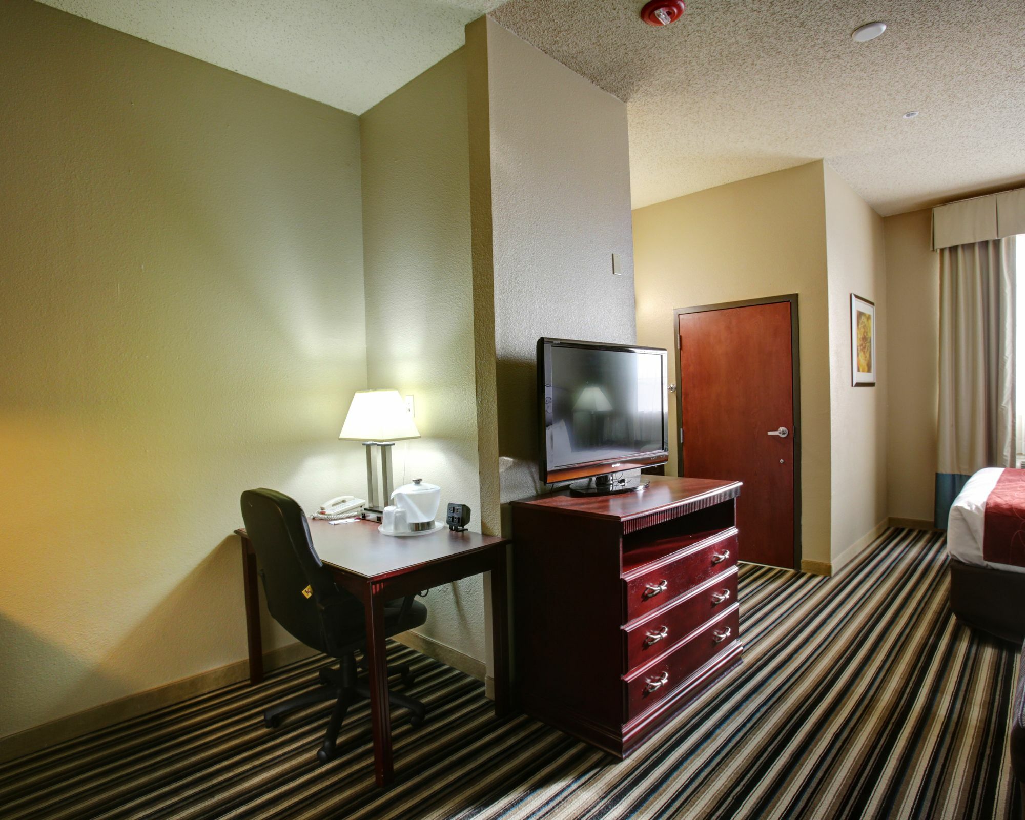 Comfort Suites Waco North - Near University Area Dış mekan fotoğraf